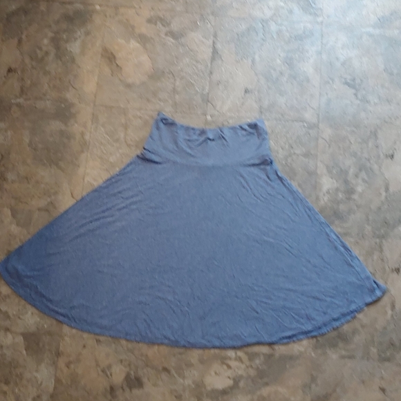 Comfortable heathered blue circle skirt - Picture 6 of 7